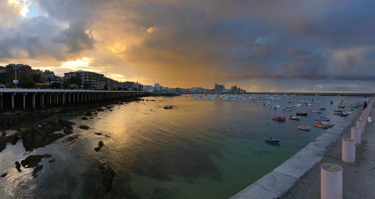 Apartamento 2 Centrico Garaje Wi-Fi Para Trabajar Apartment Castro Urdiales Exterior photo